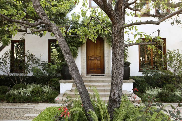 Farmhouse Front Yard Landscaping Ideas Transform Your Outdoor Space