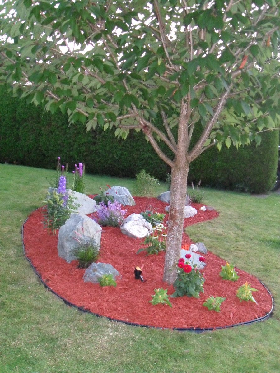 Landscaping Ideas with Red Mulch Enhance Your Outdoor Space