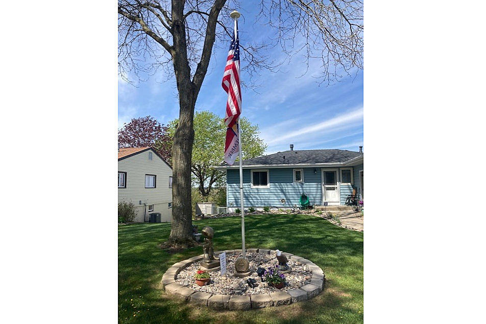 Flag Pole Landscaping Ideas Elevating Your Outdoor Space