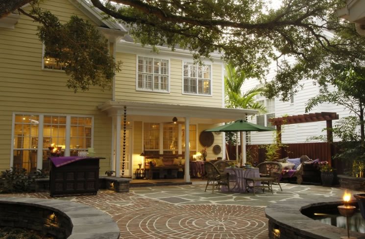 Low Maintenance Landscaping Ideas for a Beautiful Florida Yard